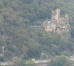 Blick zur Burg Rheinstein