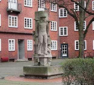 Ansichten des Hummel Denkmals