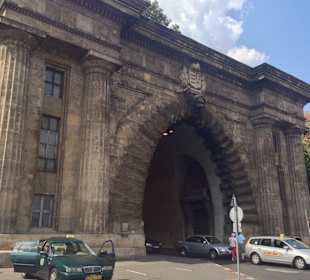 Tunel pod wzgórzem zamkowym