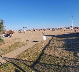 Von der Strandpromenade aus