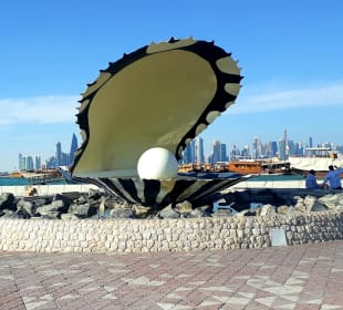 Pearl Monument