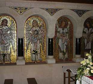 In der Erlöserkapelle in Mirbach