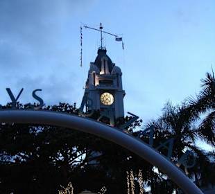 Aloha Tower & Marketplace