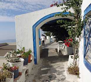 Kraterwanderweg zwischen Fira und Imerovigli