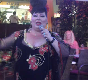 Sehr viel Humor, wie alle