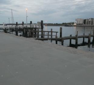 Bummel entlang der TravepromenBummel entlang deade