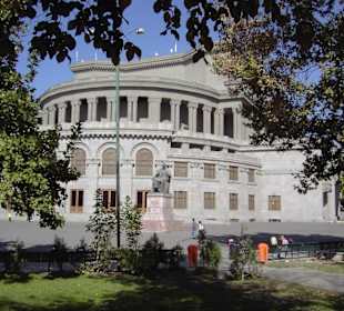 Oper in Erevan
