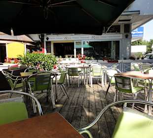 Plätze auf der Terrasse