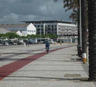 Saubere Promenade in Portimao