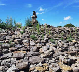 Überall Steintürmchen