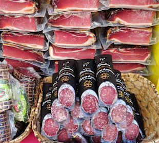 Rundgang über den Obstmarkt Bozen