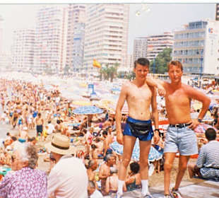 A la plage de Benidorm