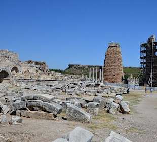 Ruiny Perge