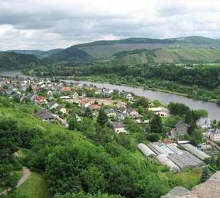 Blick von der Burgruine - 2