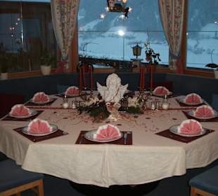 Ansprechende Tischdekoration