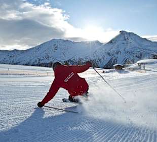 Skifahren auf Minschuns mit dem gratis Sportbus
