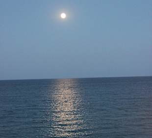 Sonnenstrand am Abend