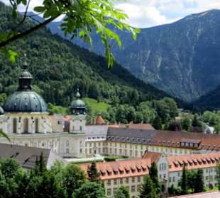 Gesamtansicht des Klosters