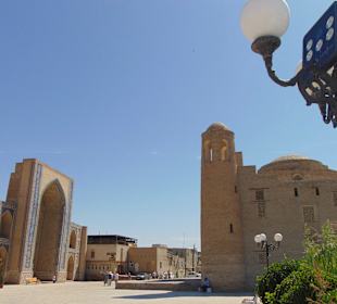 Kuppelbasar Toqi Zargaron