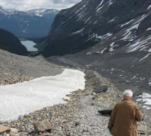 No. 12: Auf dem Abstieg: Lake Louise im Blick