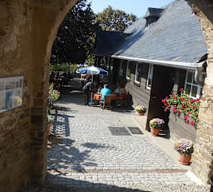 Toreingang an der Burg