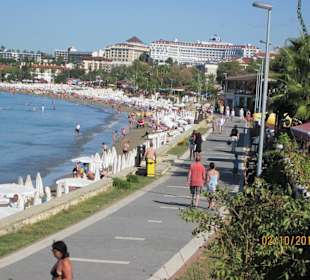Side Strand Promenade