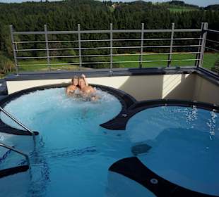 Sky-Sole-Whirlpool mit Blick über den Bayerwald