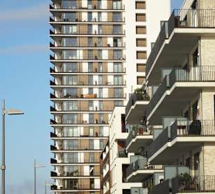 Spaziergang durch die Überseestadt Bremen