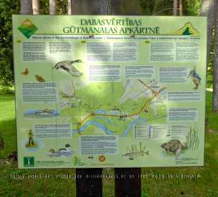 Infotafel: Naturschönheiten bei der Gutmannshöhle