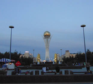 Bayterek Turm in Astana