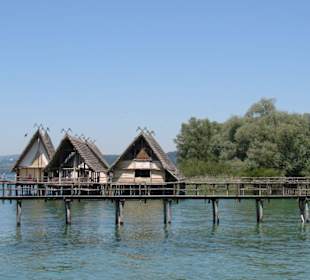 Pfahlbauten