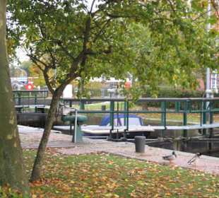 Zur Kesselschleuse 