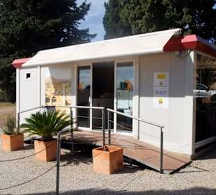 Da gibt es die Eintrittskarten und Souveniers