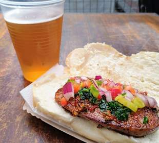 Choripan mit Bier