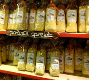 Riesige Polenta-Auswahl