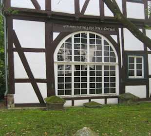 Das Kükelhaus zur Straße hin