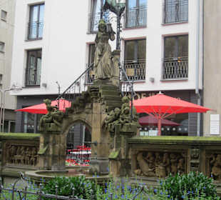 Der Heinzelmänchenbrunnen