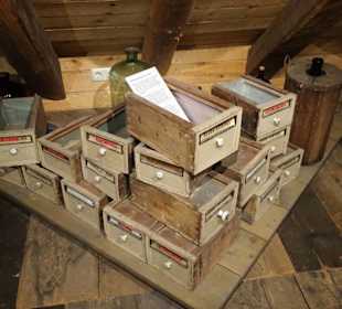 Rundgang durch die Schatzkammer der Glasproduktion