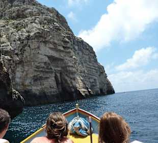Auf dem Weg zur Blauen Grotte