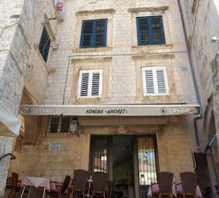 Abends auch mal mit musikalischer Begleitung