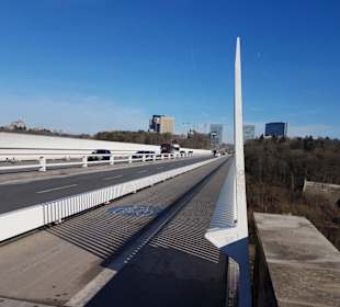 Großherzogin-Charlotte-Brücke 