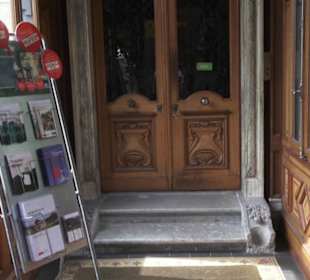 Heimatschutzzentrum in der Villa Patumbah