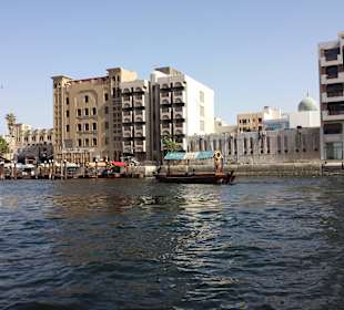 Dubai Creek per Abra