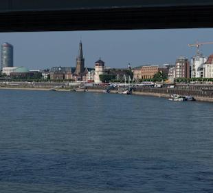 Rheinufer Düsseldorf