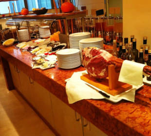 Ein Teil des Frühstücksbuffets