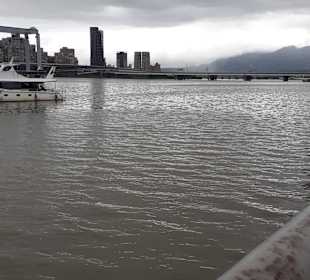 Yanping Riverside Park