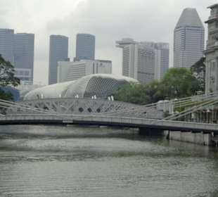 Fluß kurz vor Marina Bay