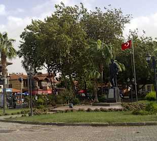 Atatürk Denkmal in Side