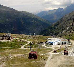 Seilbahnen zum Gletscher