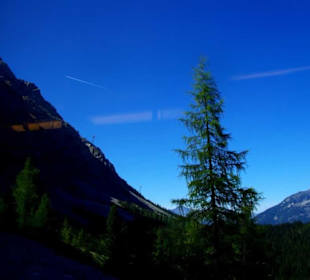 Mit der Zahnradbahn hoch, Seilbahn in Bau